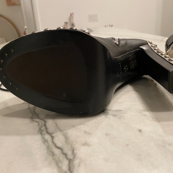 Alexander McQueen Statement Combat Boots - Picture 10 of 13